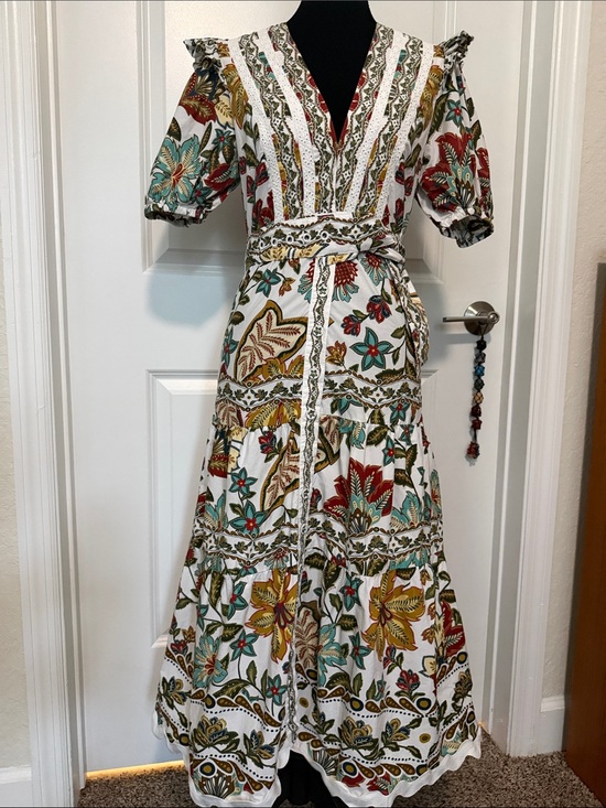 FARM Rio Dresses & Skirts - FARM Rio Botanicals Off-White Belted Midi Dress Floral Puff Sleeve XS